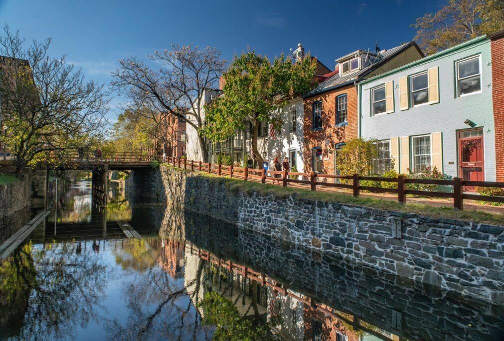 Апартаменты Glover Park/Georgetown Oasis With Parking Вашингтон Экстерьер фото