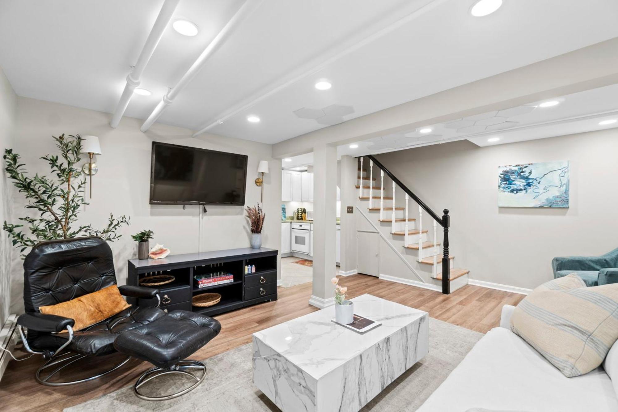 Апартаменты Glover Park/Georgetown Oasis With Parking Вашингтон Экстерьер фото