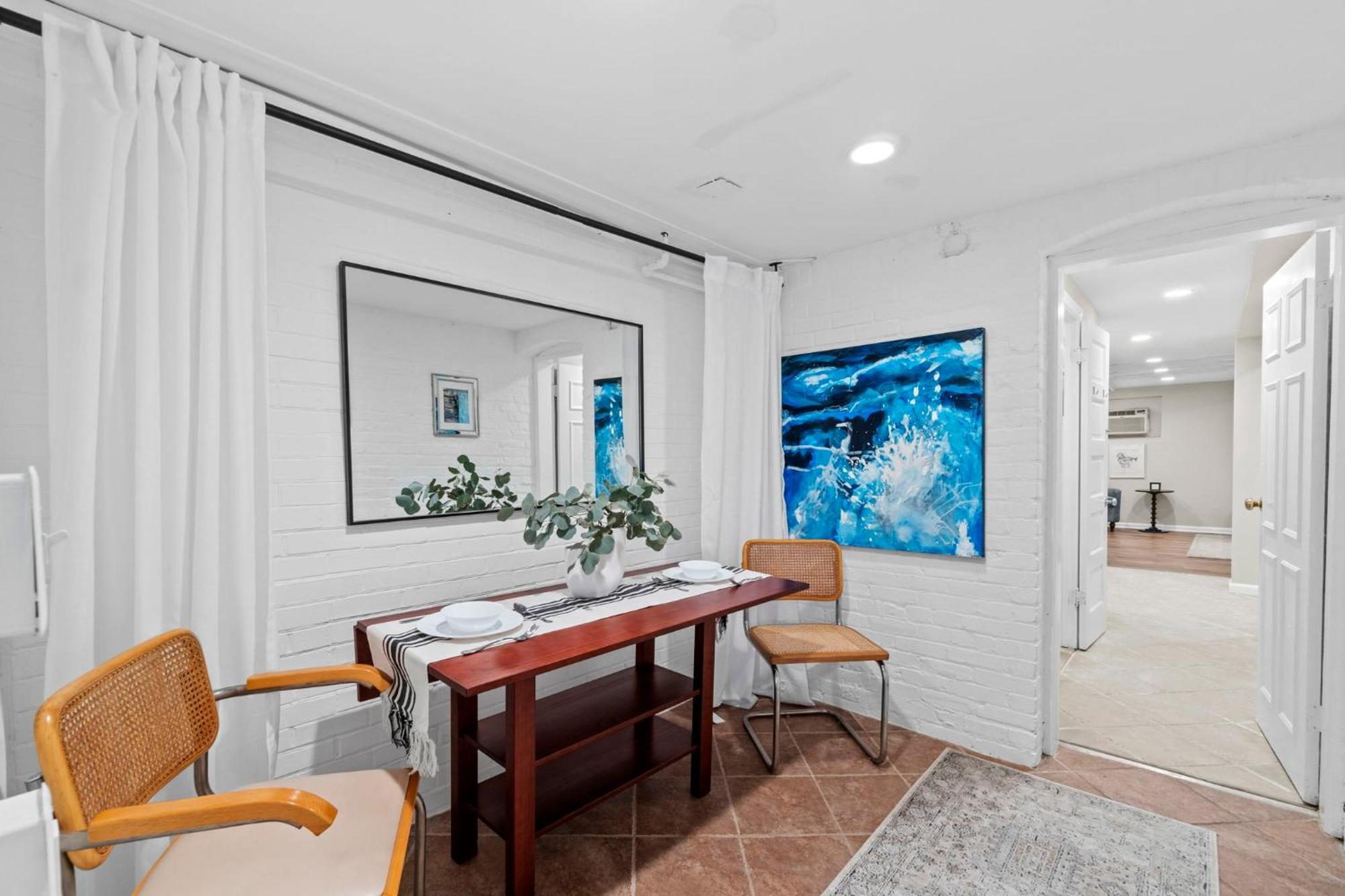 Апартаменты Glover Park/Georgetown Oasis With Parking Вашингтон Экстерьер фото
